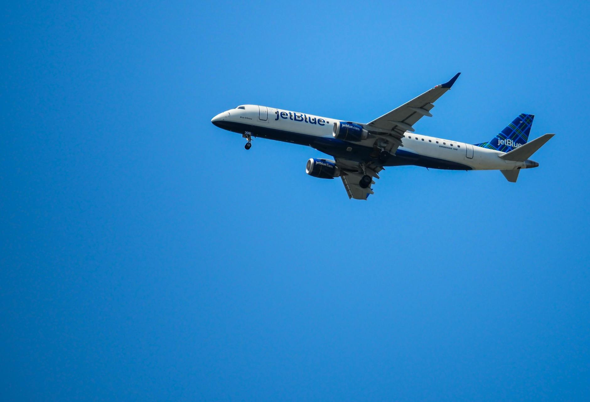 JetBlue Wins Best Business Class Award for Mint Service