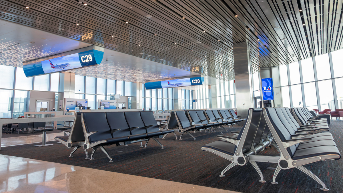 New Electronic Gates Debut in American Airlines DFW Expansion