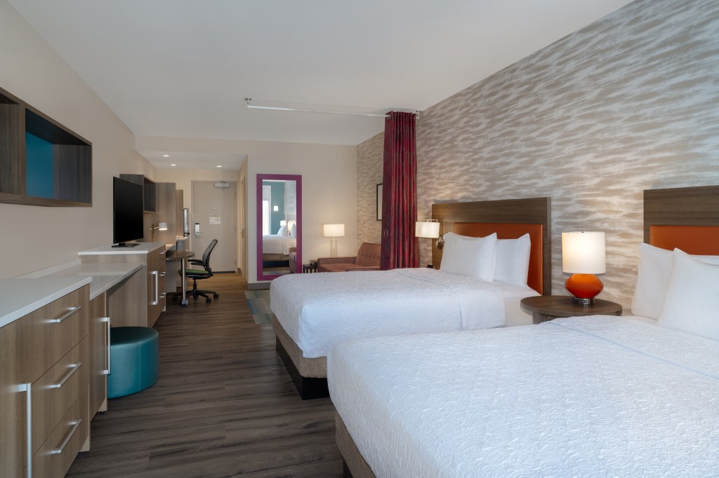 Earn and Redeem Hilton Honors Points for Luxury Cruises