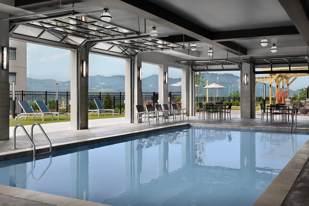 New Hilton Key West Resort and Marina Opens on Stock Island