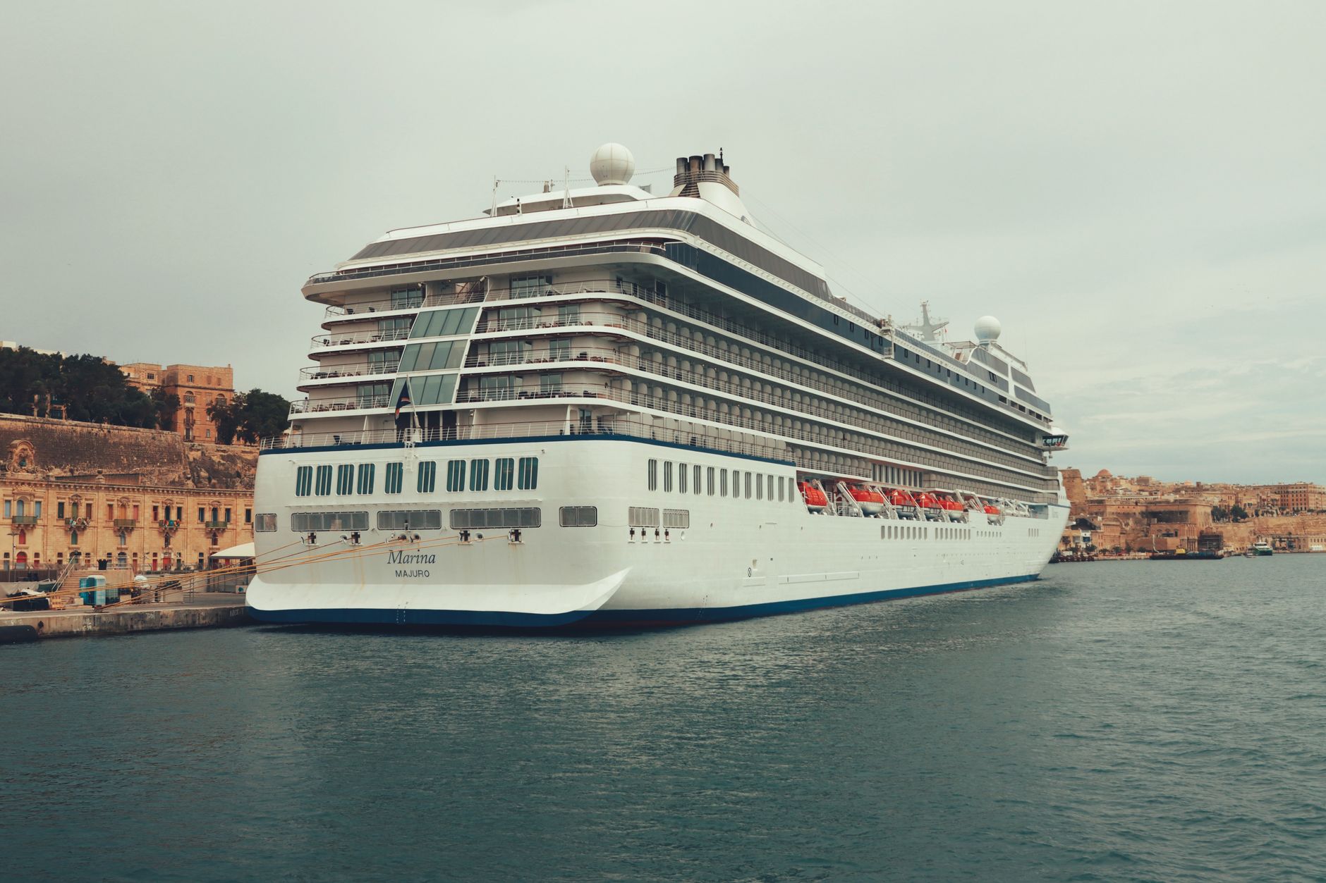 New Oceania Cruises enrichment programs add expert talks