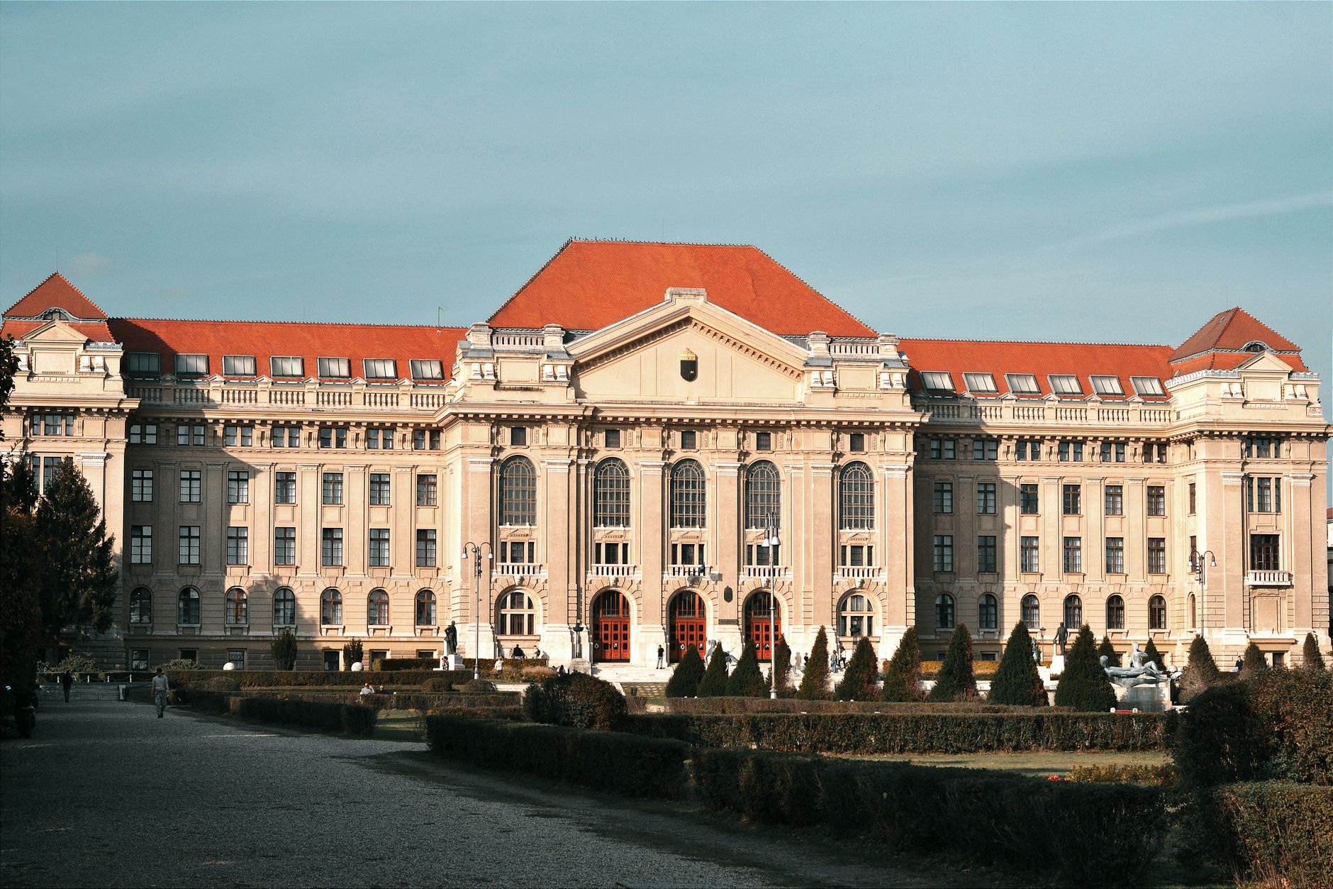 New Holiday Inn Express Debrecen Hotel Announced